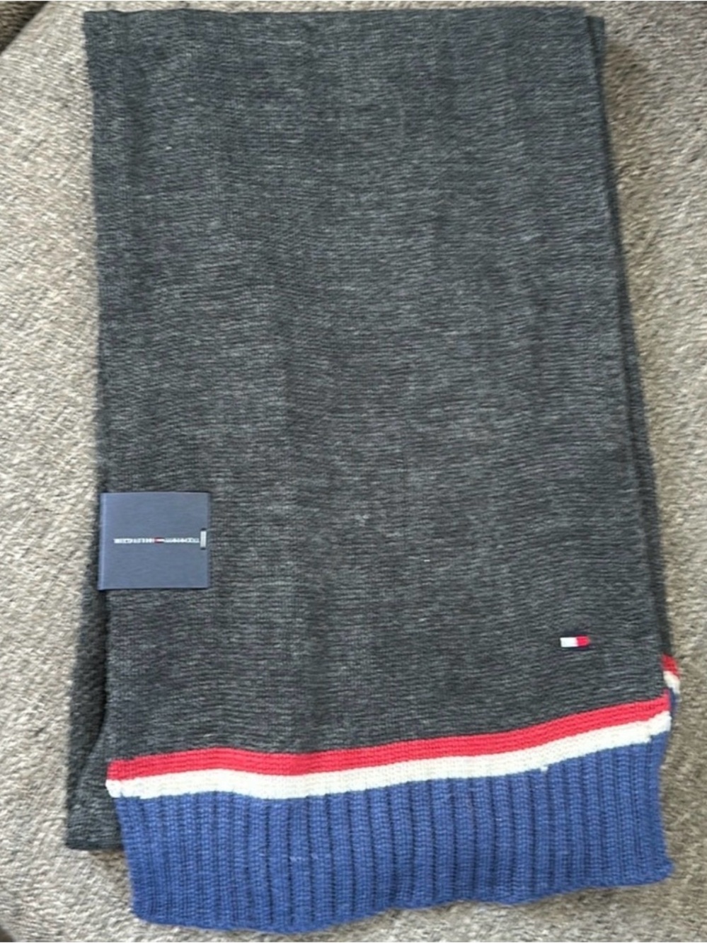 Tommy Hilfiger Mens Charcoal Gray Wool Blend Striped Trim Winter Scarf NWT